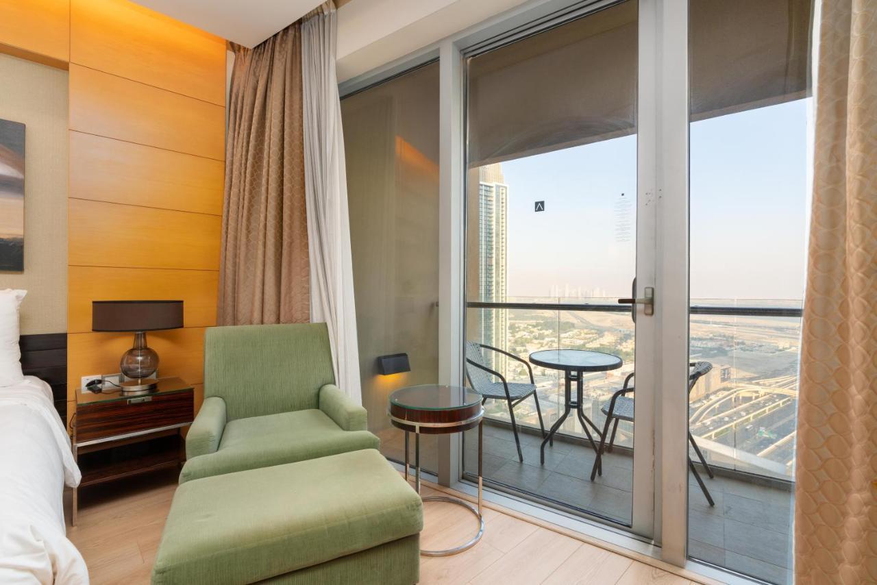 Superhost - Trendy Studio In The Heart Of Downtown Dubai - Address Dubai Mall Apartment Luaran gambar