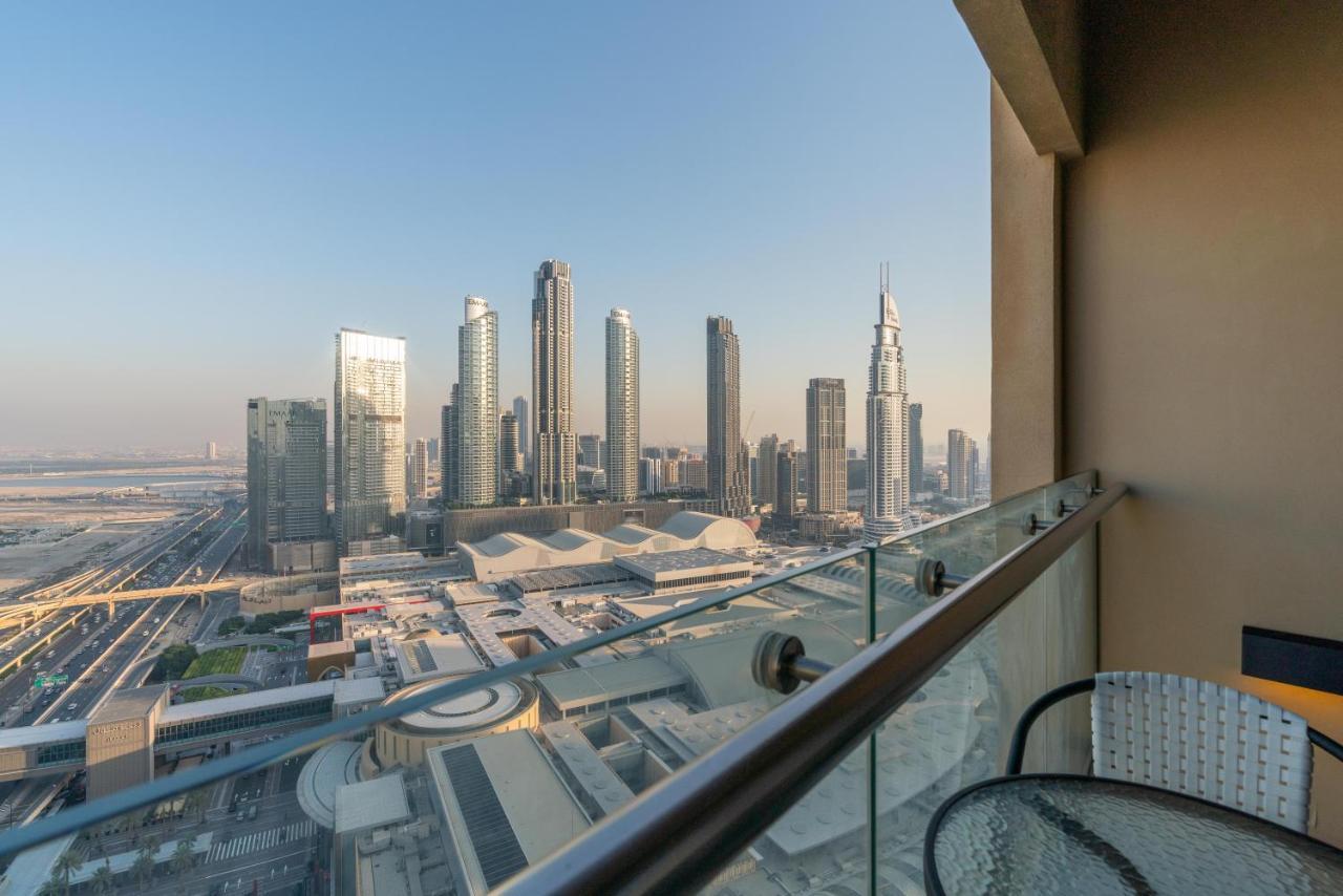 Superhost - Trendy Studio In The Heart Of Downtown Dubai - Address Dubai Mall Apartment Luaran gambar